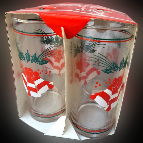 🎄(7) Vintage Holly Berry Christmas Jingle Bells Tumblers Glasses Red White New - Picture 3 of 16